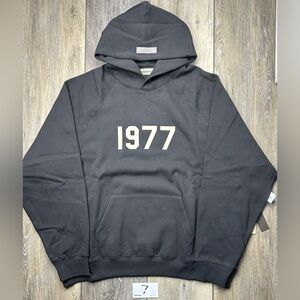 Essentials 1977 Sweatshirt “Iron”